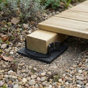Plot de terrasse fixe 10 mm supportant une lambourde bois sur gravier